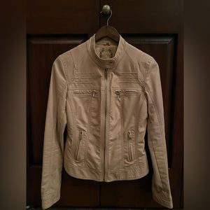 Cute cream leather-like jacket